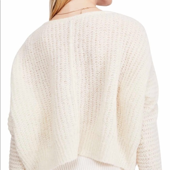 Free People Moonbeam Alpaca Blend V neck Sweater Size Large - Picture 3 of 11